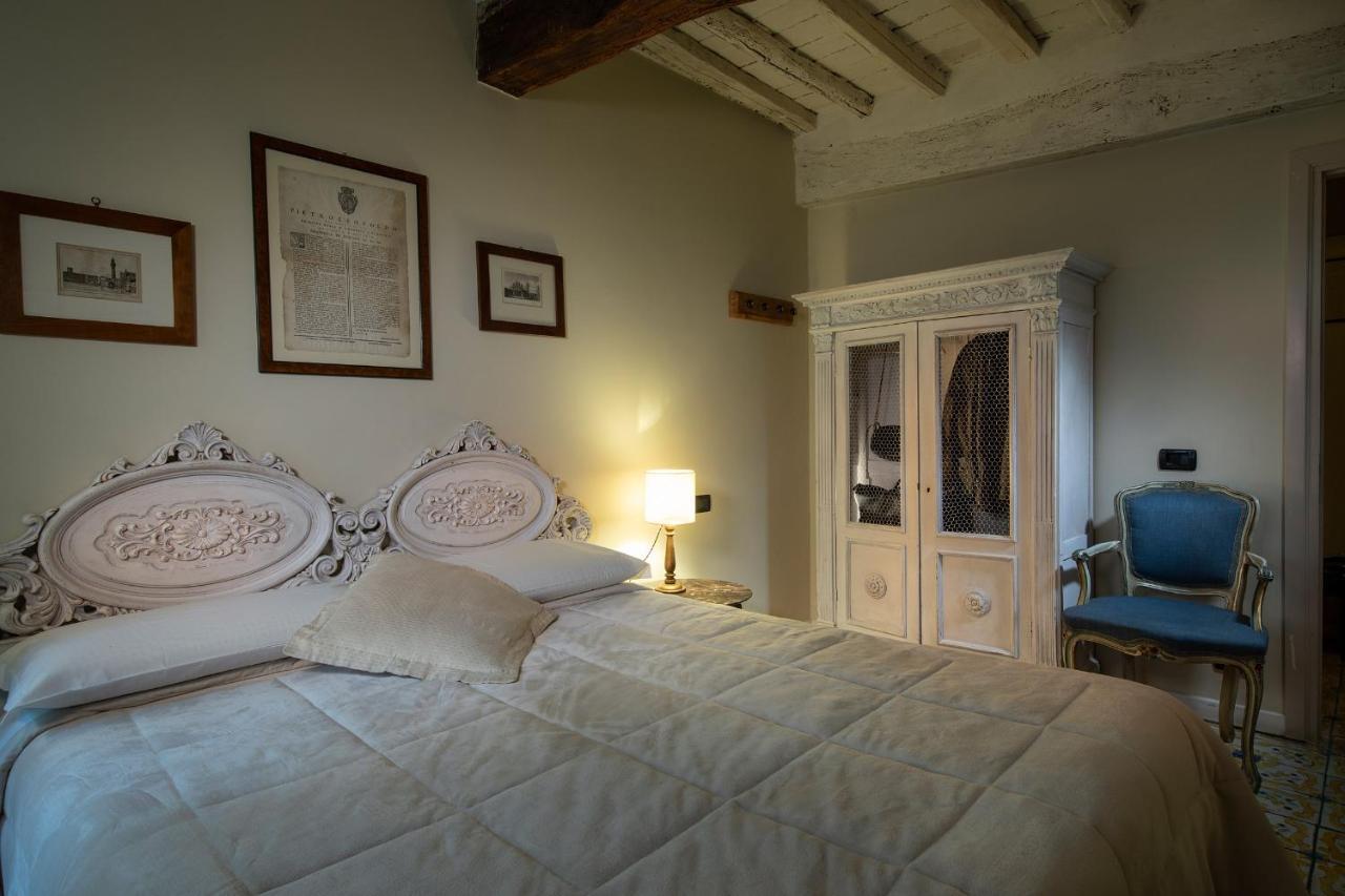 Il Battistero Siena Residenza D'Epoca Bed & Breakfast Bagian luar foto